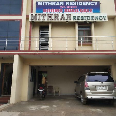 Mithran Residency Hotel Csennai Kültér fotó